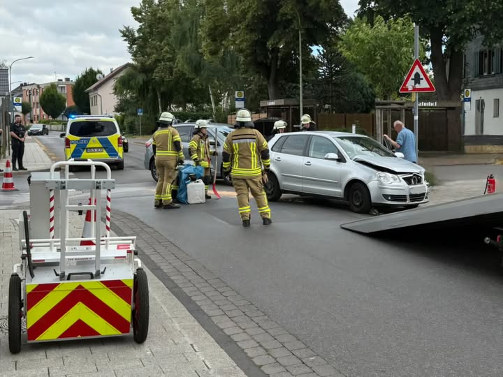 https://feuerwehr-merzenich.de/uploads/2025/06/27%20VU%20Bahnstrasse/01.jpg