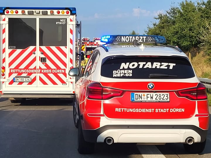 https://feuerwehr-merzenich.de/uploads/2025/07/11%20Unrat%20B%C3%BCrgewald/03.jpg