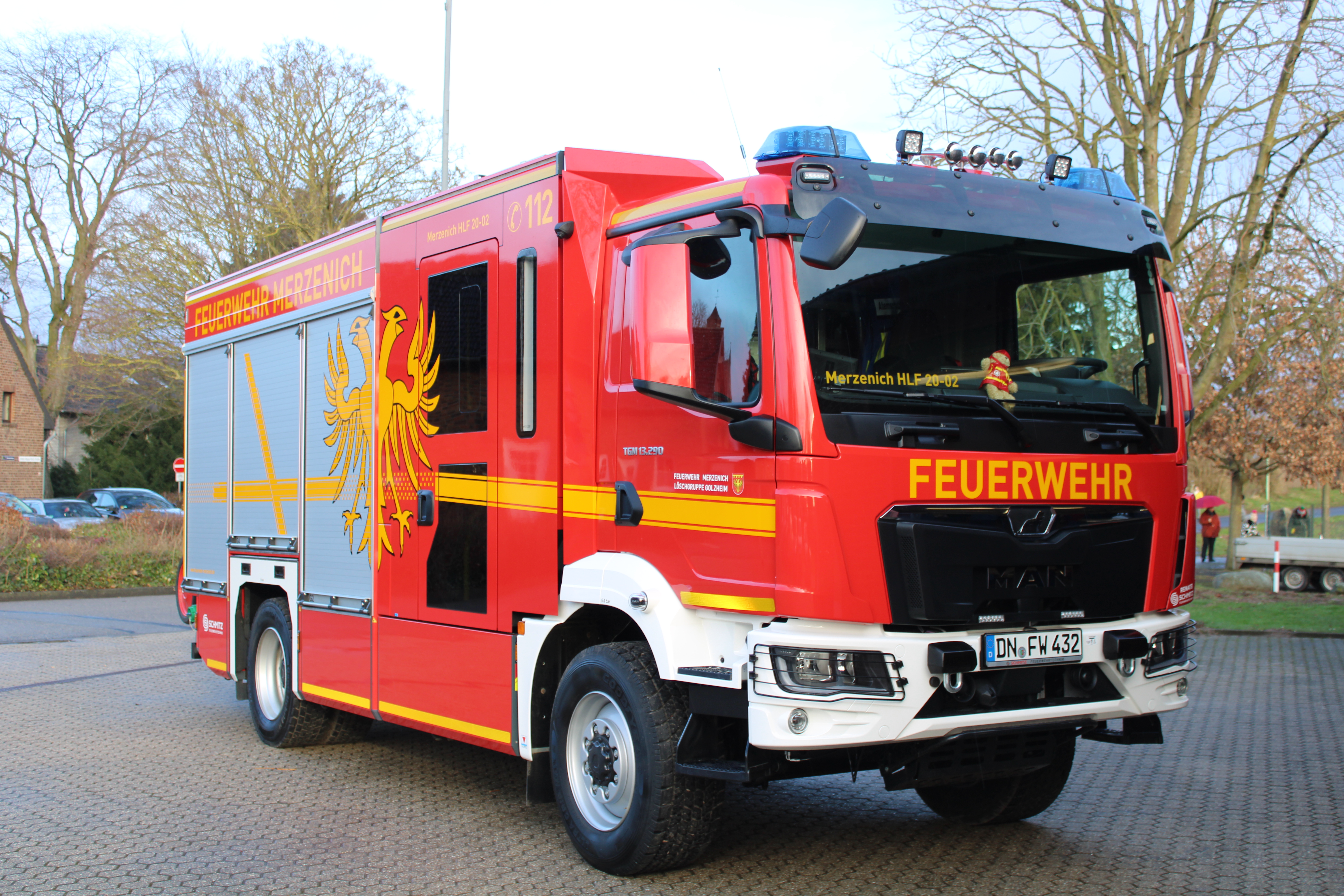 https://feuerwehr-merzenich.de/uploads/Beispielbilder/Auto/HLF%20Golz.JPG